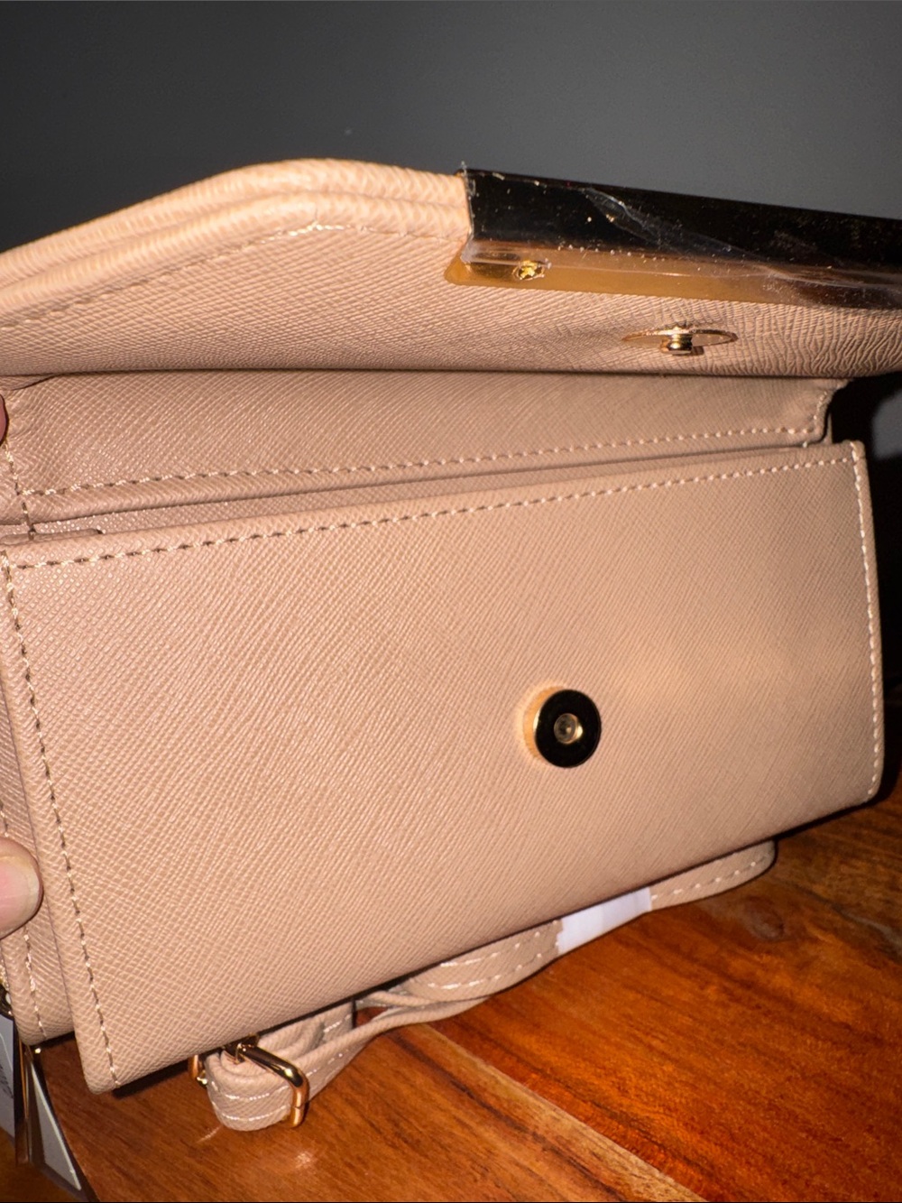 Women's Crossbody Wallet - Picture 8 of 8